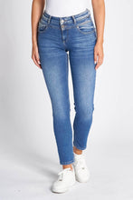 Afbeelding in Gallery-weergave laden, ZHRILL JEANS KELA blue
