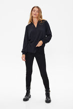 Afbeelding in Gallery-weergave laden, FREEQUENT BLOUSE YRSA black
