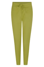 Afbeelding in Gallery-weergave laden, ZOSO AMBER TRAVEL PANT olive
