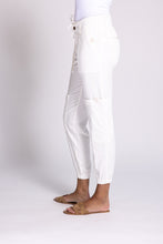Afbeelding in Gallery-weergave laden, ZHRILL CARGO PANTS FINNA creme
