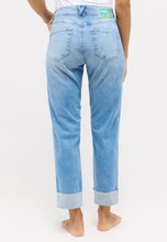 Afbeelding in Gallery-weergave laden, ANGELS JEANS DARLEEN CROP STRAIGHT FIT heaven blue random used destro
