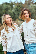 Load image into Gallery viewer, FREEQUENT PULLOVER MUST SLUB YARN star off-white
