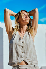 Afbeelding in Gallery-weergave laden, FREEQUENT GILET LAVEGA STRIPED sand melange w. off white
