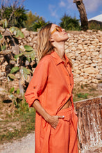 Afbeelding in Gallery-weergave laden, FREEQUENT SHIRT DRESS LAVA hot coral
