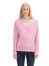 Afbeelding in Gallery-weergave laden, TOM TAILOR DENIM COZY V-NECK PULLOVER soft pink melange
