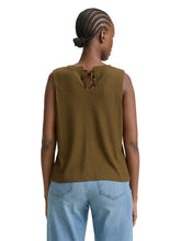 Afbeelding in Gallery-weergave laden, TOM TAILOR DENIM STRUCTURED TOP WITH BOW golden olive green
