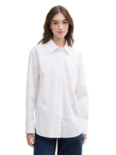 Afbeelding in Gallery-weergave laden, TOM TAILOR DENIM POPLIN SHIRT WITH POCKET white
