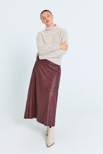 Afbeelding in Gallery-weergave laden, FREEQUENT SKIRT HARLEY FAUX LEATHER port royale
