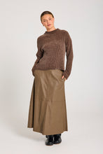 Afbeelding in Gallery-weergave laden, FREEQUENT ROK HARLEY FAUX LEATHER SKIRT morel
