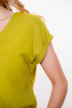 Load image into Gallery viewer, GEISHA TOP LINEN V-NECK green tea
