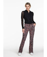 Load image into Gallery viewer, TRAMONTANA TROUSERS TRAVEL FEATHER print blacks
