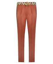 Afbeelding in Gallery-weergave laden, TRAMONTANA TROUSERS CHINO SHINY FABRIC brique
