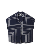 Load image into Gallery viewer, TOM TAILOR PRINTED RESORT BLOUSE navy geometric design
