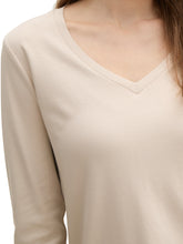 Afbeelding in Gallery-weergave laden, TOM TAILOR T-SHIRT V-NECK INTERLOCK dusty beige
