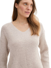 Afbeelding in Gallery-weergave laden, TOM TAILOR KNIT PULLOVER WITH V-NECK dusty beige melange
