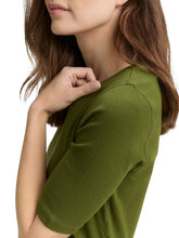 Afbeelding in Gallery-weergave laden, TOM TAILOR T-SHIRT CREW NECK deep ivy green
