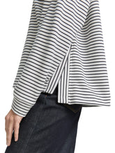 Afbeelding in Gallery-weergave laden, TOM TAILOR SWEATSHIRT STRIPED BOATNECK eclipse blue offwhite stripe

