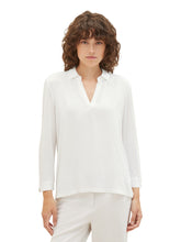 Afbeelding in Gallery-weergave laden, TOM TAILOR T-SHIRT FABRIC MIX BLOUSE whisper white
