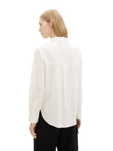 Afbeelding in Gallery-weergave laden, TOM TAILOR FABRIC MIX BLOUSE whisper white
