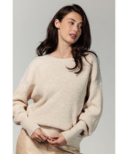 Load image into Gallery viewer, TRAMONTANA JUMPER BOAT NECK beige melange
