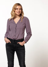 Afbeelding in Gallery-weergave laden, TRAMONTANA BLOUSE TRAVEL LITTLE DIAMONDS print blacks
