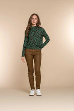 Load image into Gallery viewer, GEISHA TOP WITH SMOCK emerald/camel
