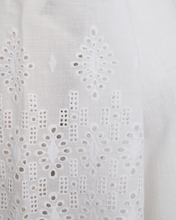 Load image into Gallery viewer, FREEQUENT SHIRT LARA CUTWORK EMBROIDERY brilliant white

