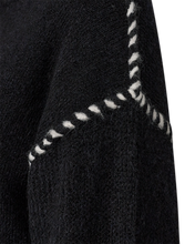 Load image into Gallery viewer, FREEQUENT PULLOVER KINLOCK CARPET STITCH black w. moonbeam
