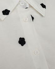 Load image into Gallery viewer, FREEQUENT BLOUSE STREAM ALL OVER EMBROIDERY FABRIC brilliant white w. black
