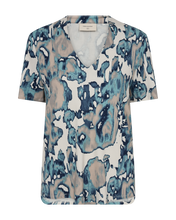 Load image into Gallery viewer, FREEQUENT SHIRT LYRA moonbeam w. dusty turquiose
