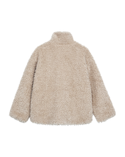 Load image into Gallery viewer, FREEQUENT JACKET SLEEPY FAUX FUR W. ZIPPER moonbeam
