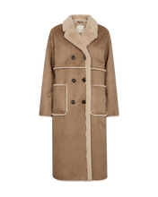 Load image into Gallery viewer, FREEQUENT JACKET LAMSE FAUX FUR thrush
